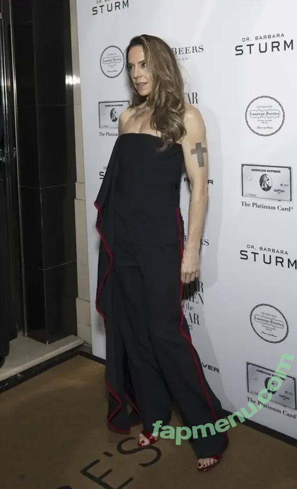 Melanie Chisholm nude photo #0280 (Sporty Spice / melaniecmusic / melshappylife)