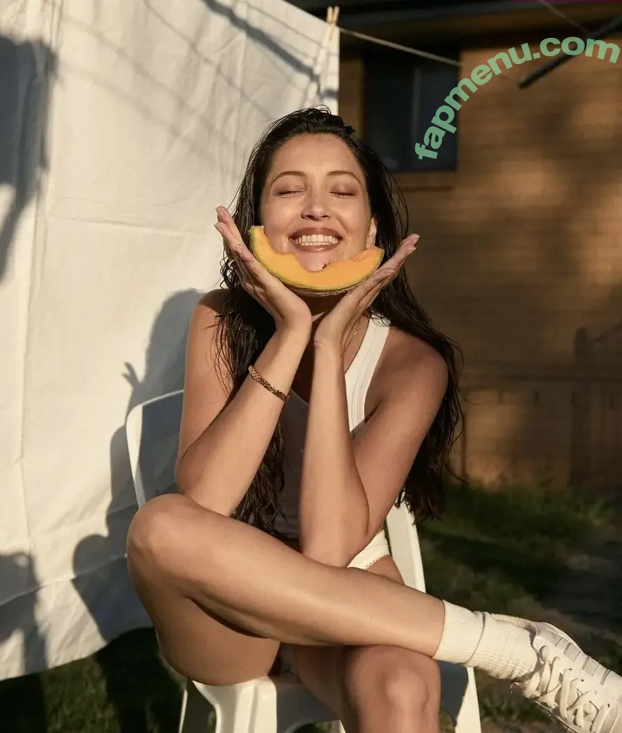 Melanie Jarnson nude photo #0031 (meljarnson)