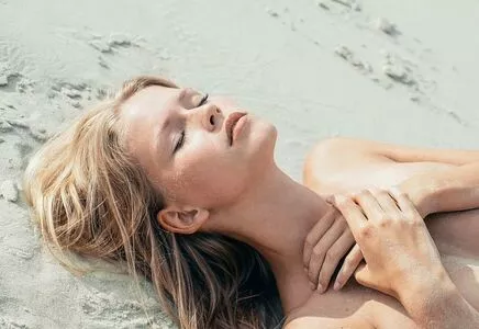 Melanie Kroll / Model / melaniekroll nude photo #0089