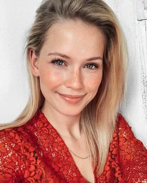 Melanie Kroll / Model / melaniekroll nude photo #0099