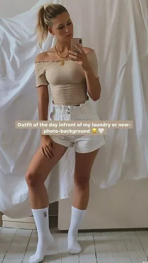 Melanie Kroll / Model / melaniekroll nude photo #0125