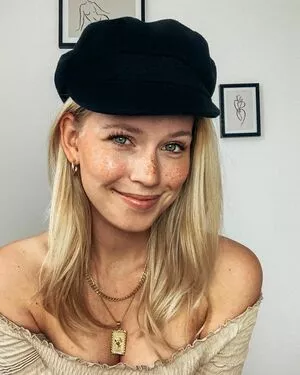 Melanie Kroll / Model / melaniekroll nude photo #0132