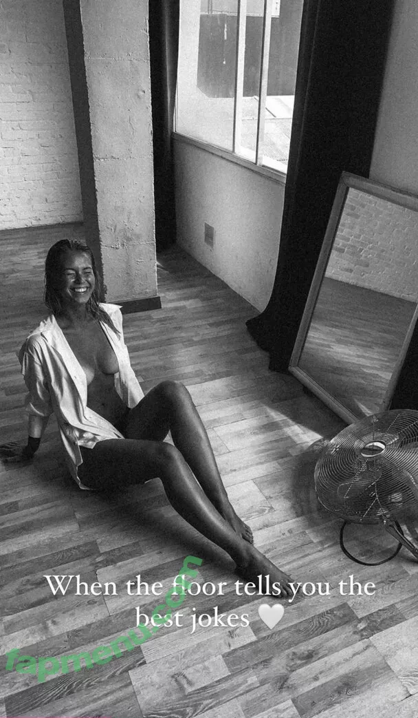 Melanie Kroll nude photo #0013 (Model / melaniekroll)