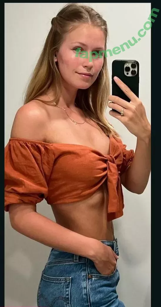 Melanie Kroll nude photo #0036 (Model / melaniekroll)