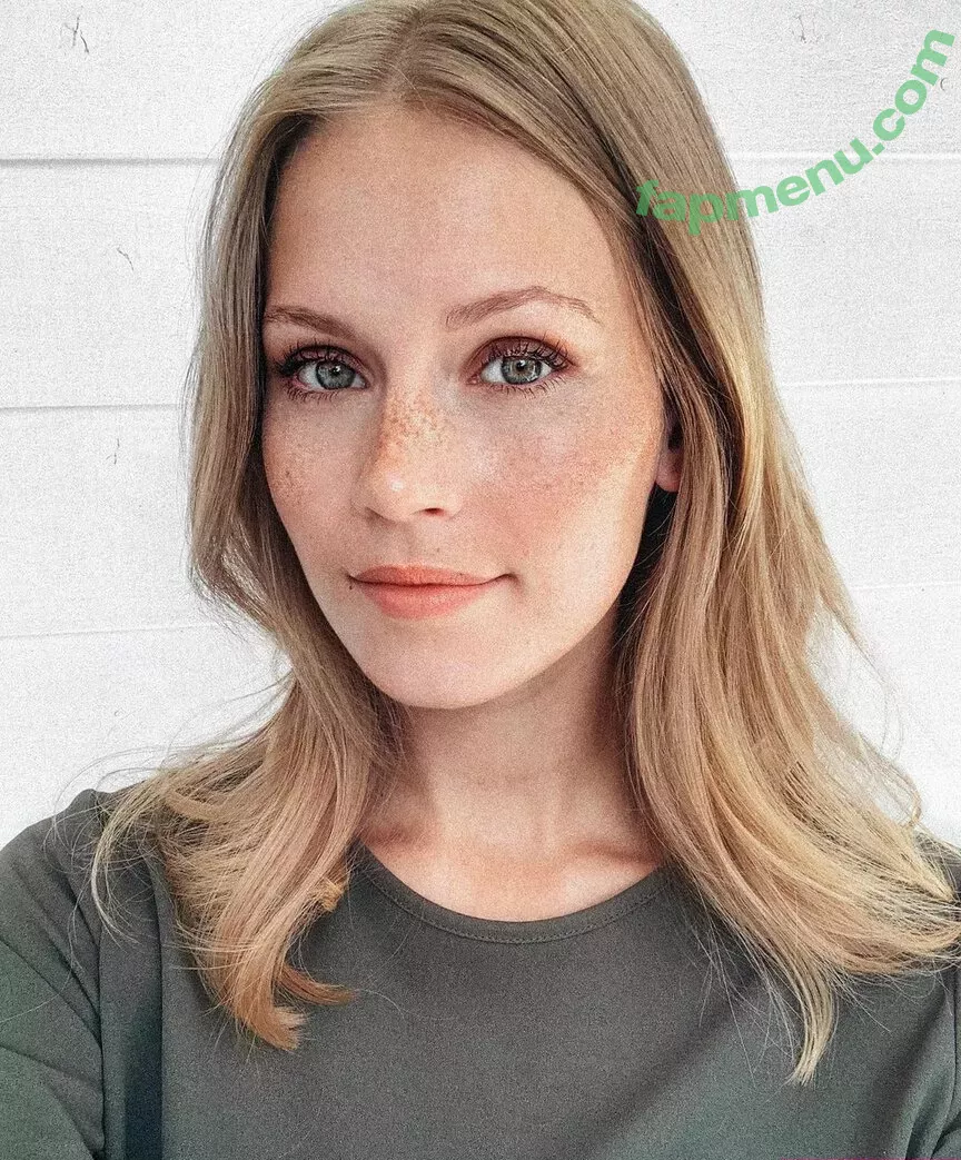 Melanie Kroll nude photo #0071 (Model / melaniekroll)