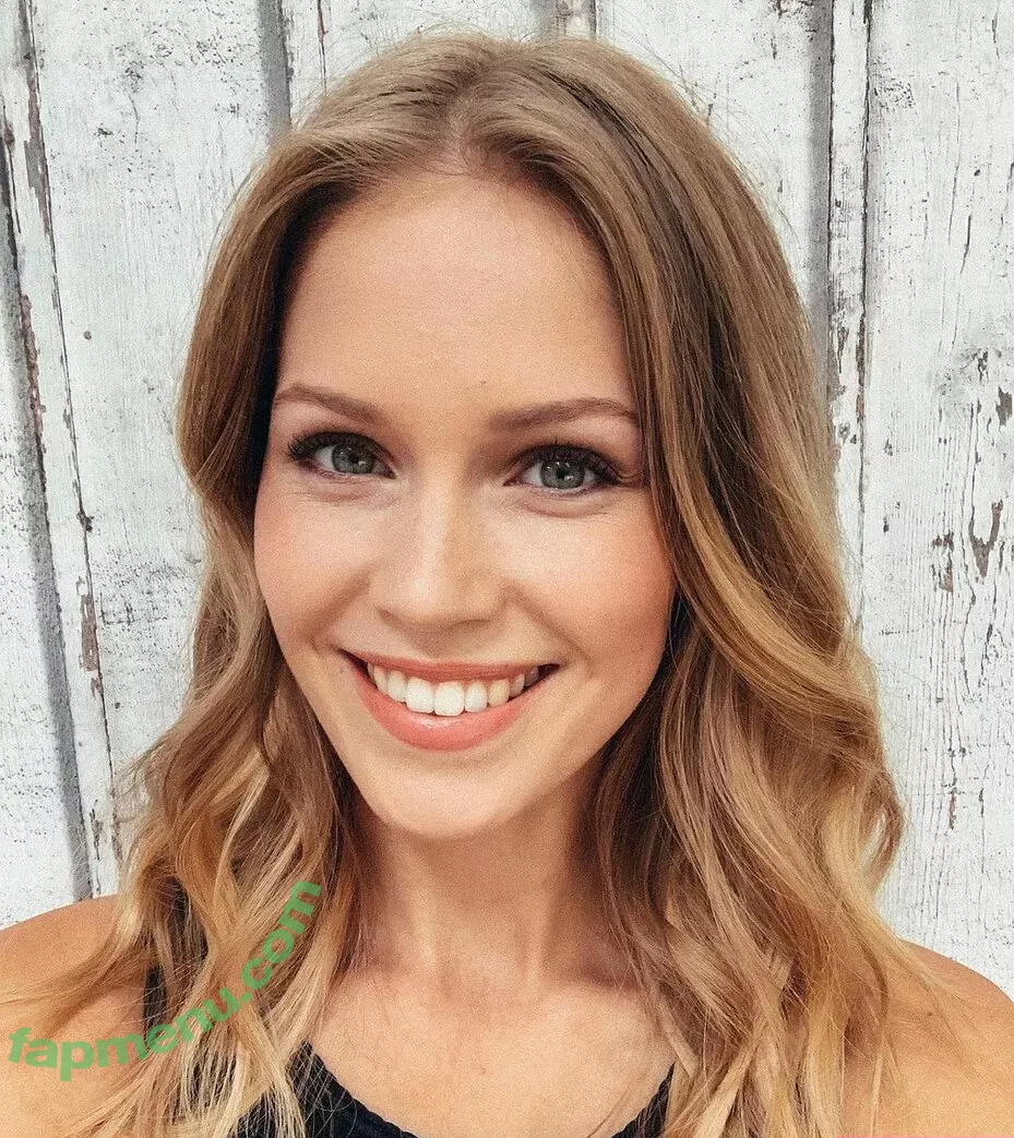 Melanie Kroll nude photo #0072 (Model / melaniekroll)