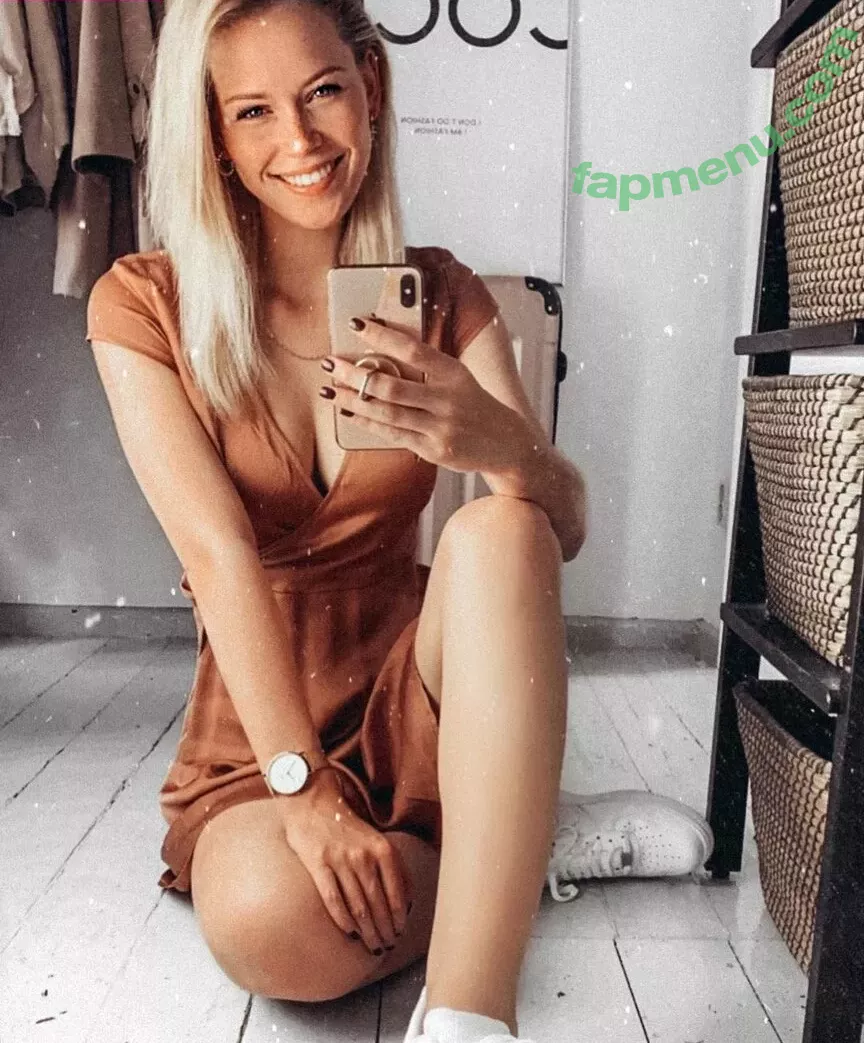 Melanie Kroll nude photo #0096 (Model / melaniekroll)