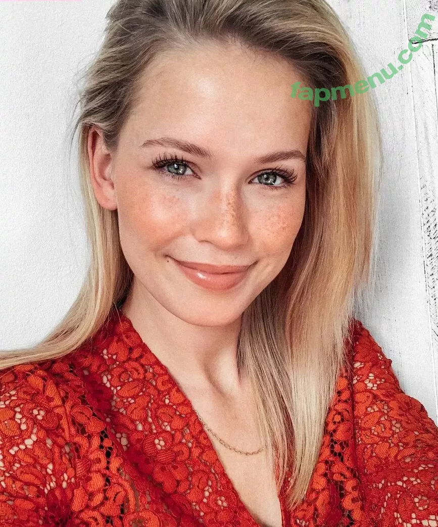 Melanie Kroll nude photo #0099 (Model / melaniekroll)