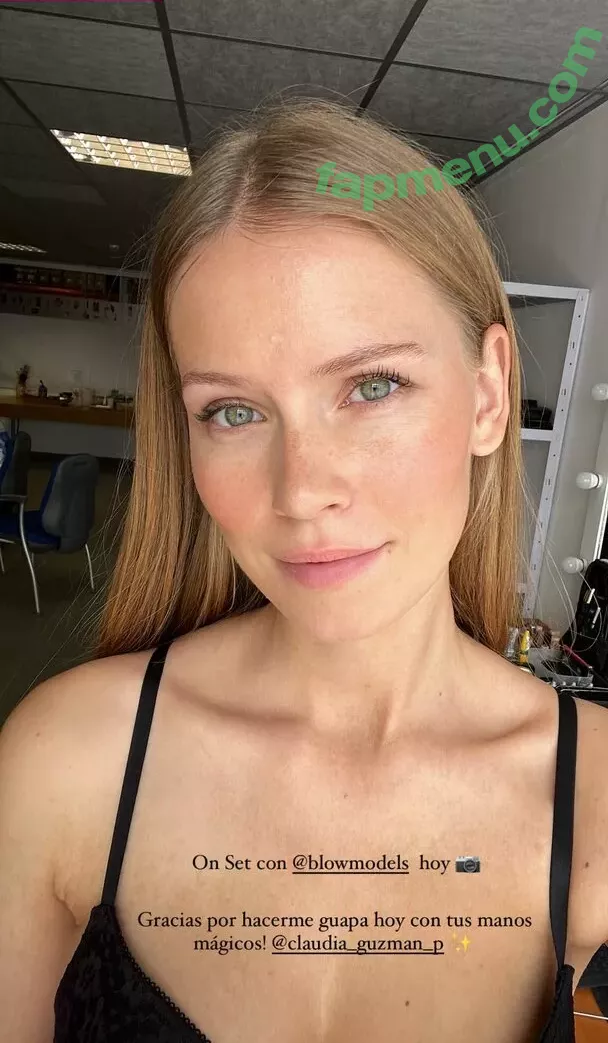 Melanie Kroll nude photo #0122 (Model / melaniekroll)