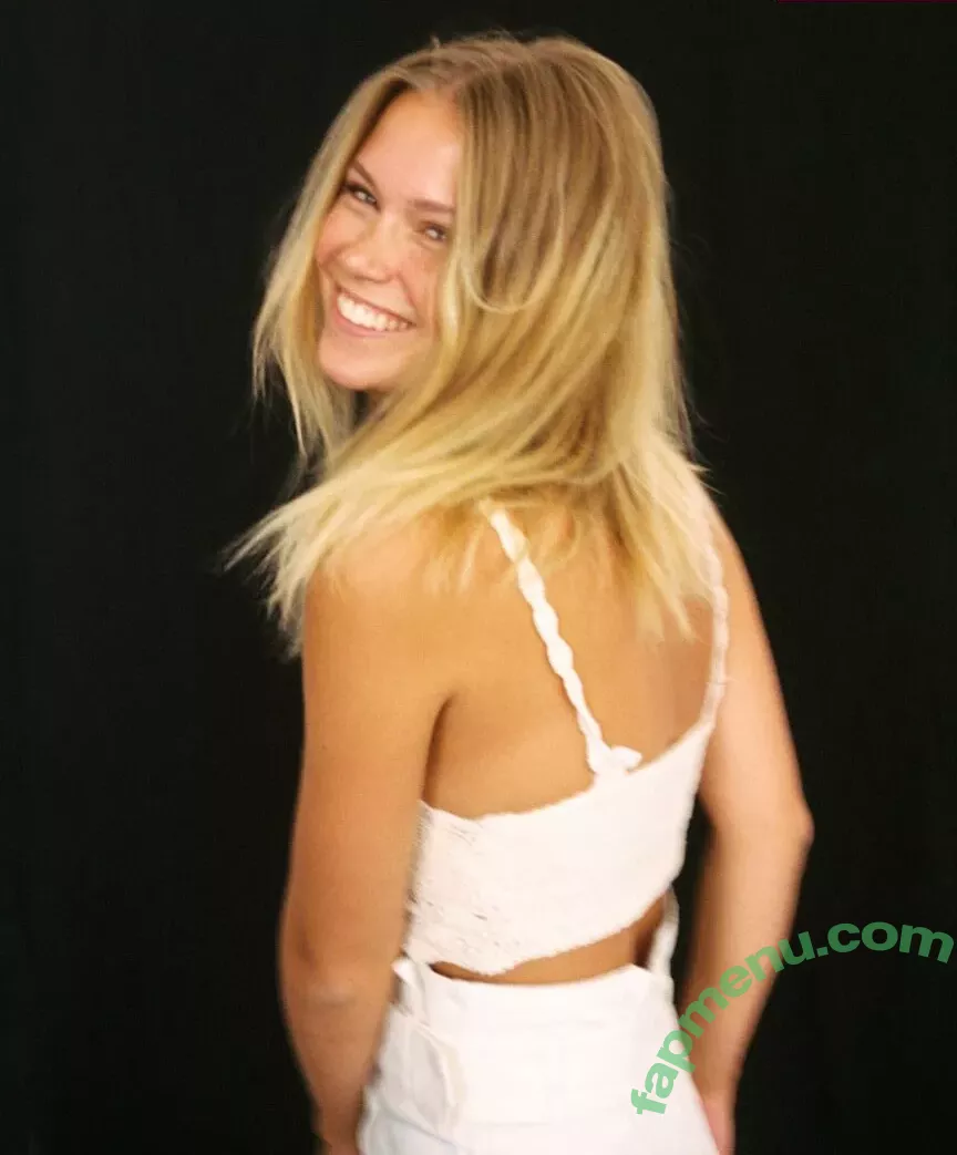 Melanie Kroll nude photo #0279 (Model / melaniekroll)