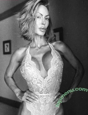 Melanie McCloy / body by melanie / bodybymelanie1 / melaniemccloy_ nude photo #0004