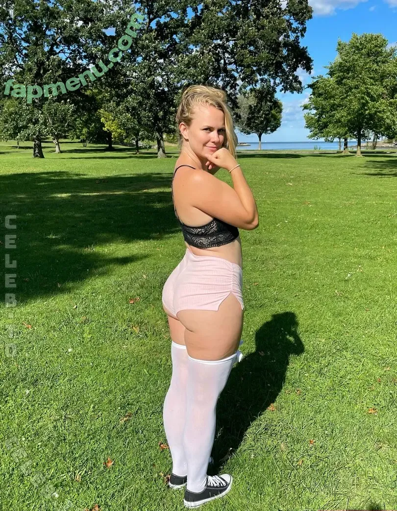 Melanie Rose nude photo #0031 (Melanie_Rose / Melanie_Rose_99 / melanie / melanie_el_baghdadi)