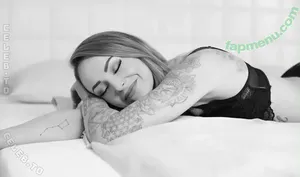 Melanie schmid / meelaanie.s / melanie.f69 nude photo #0008