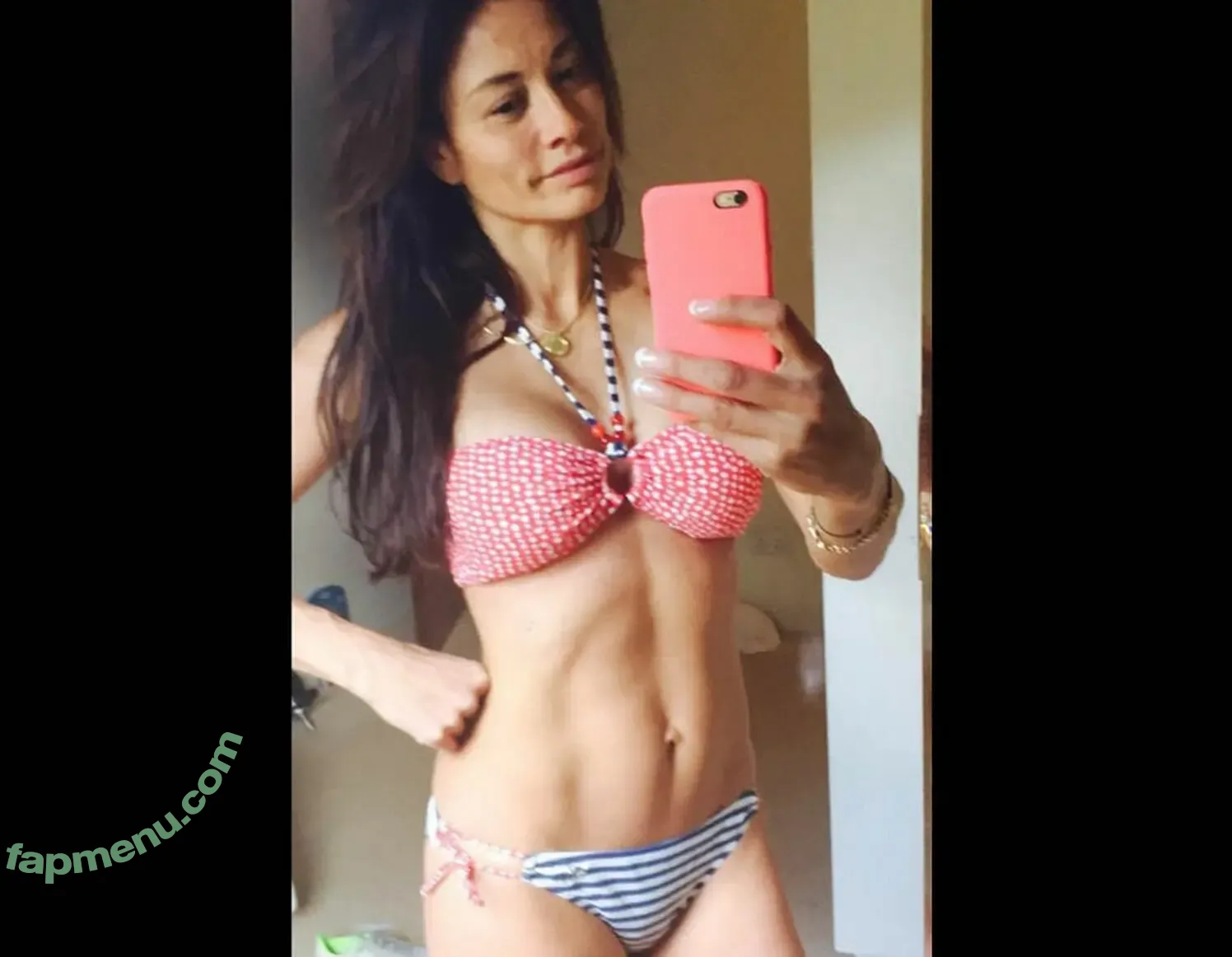 Melanie Sykes nude photo #0089 (msmelaniesykes)