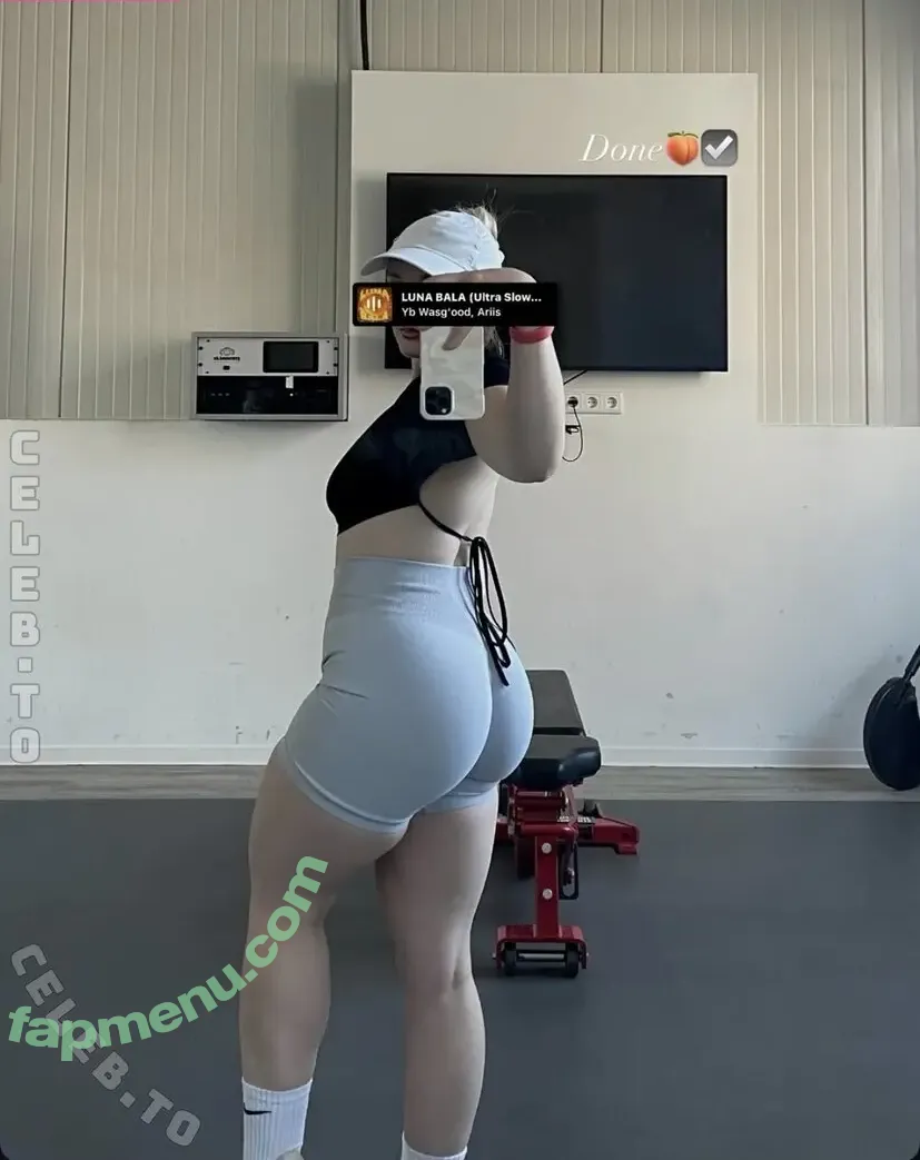 melanieefrr nude photo #0007 (melanieefrr)