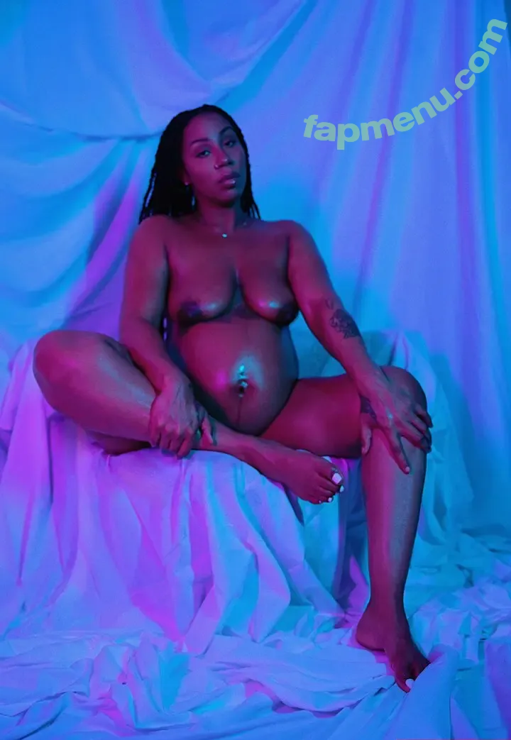 melaniemuse nude photo #0007 (_melaniemuse_ / melaniemuseallin)