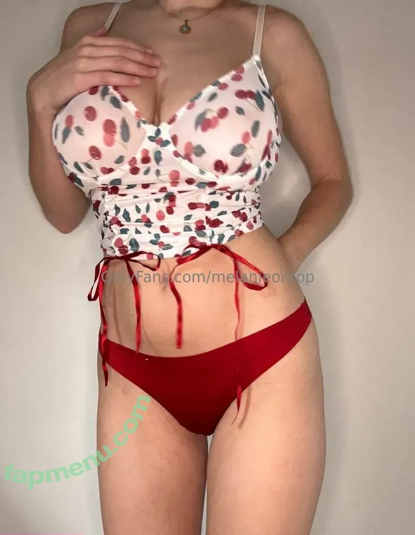 melanieontop nude photo #0023 (reel)