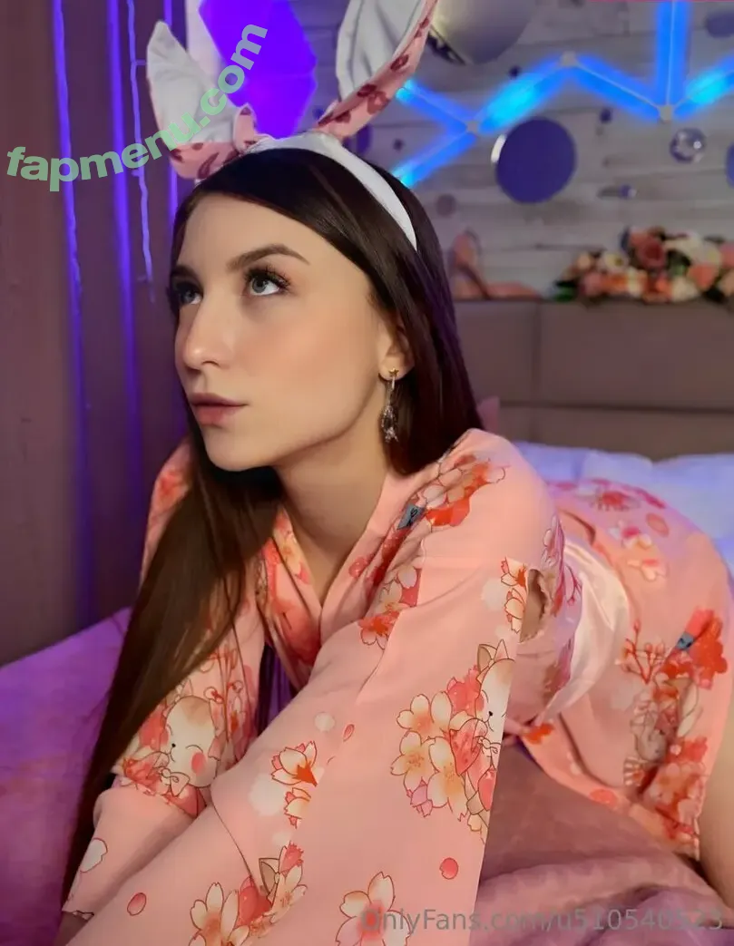 melaniereids nude photo #0023 (_melanie.reid / ts15ts)