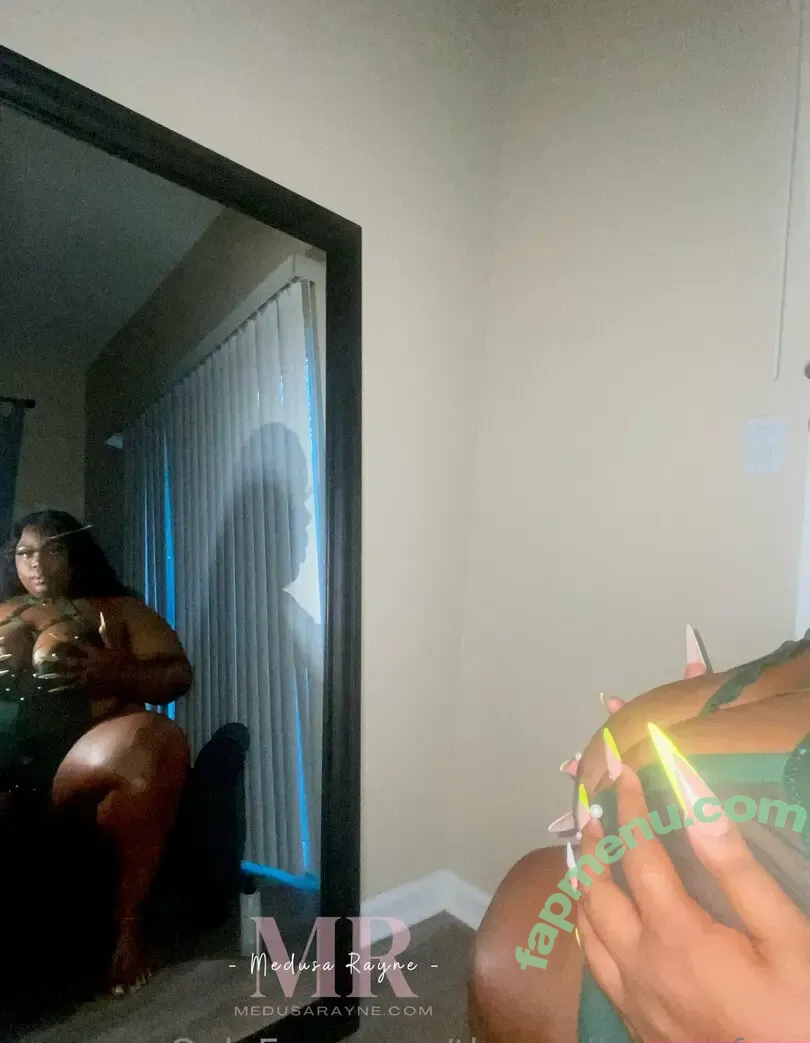 melatoninthroatfree nude photo #0019 (reel)