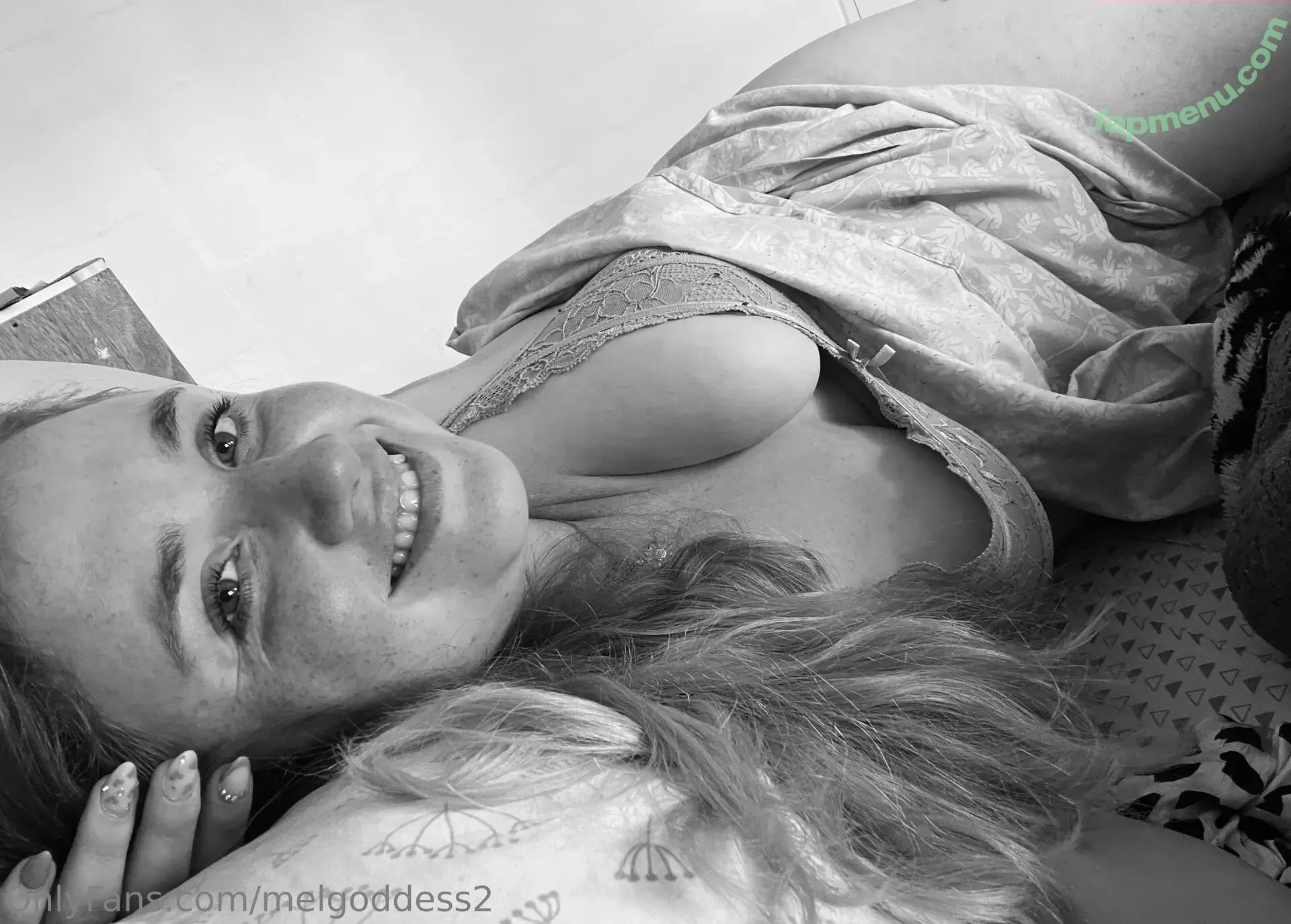 melgoddess2 nude photo #0089 (missgoddessmel)