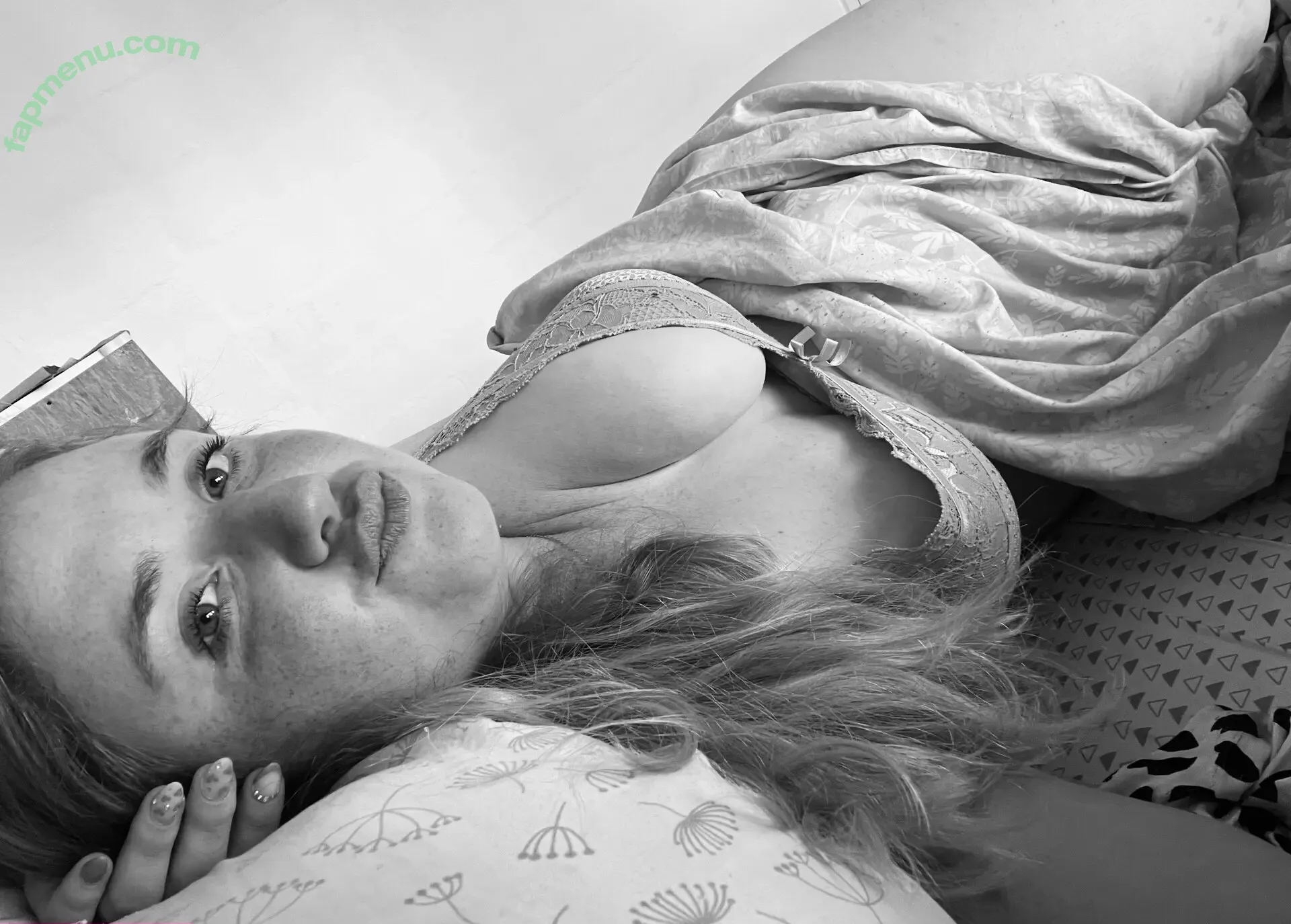 melgoddess2 nude photo #0092 (missgoddessmel)