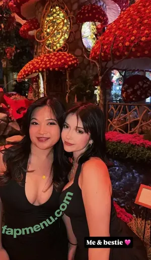 Melibela / kawaiicinnabon56 / melibelaa nude photo #0228