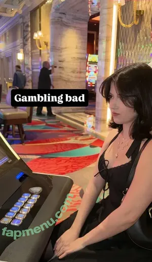 Melibela / kawaiicinnabon56 / melibelaa nude photo #0229