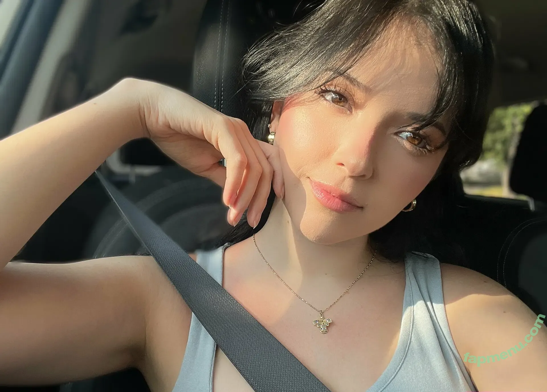 Melibela nude photo #0216 (kawaiicinnabon56 / melibelaa)