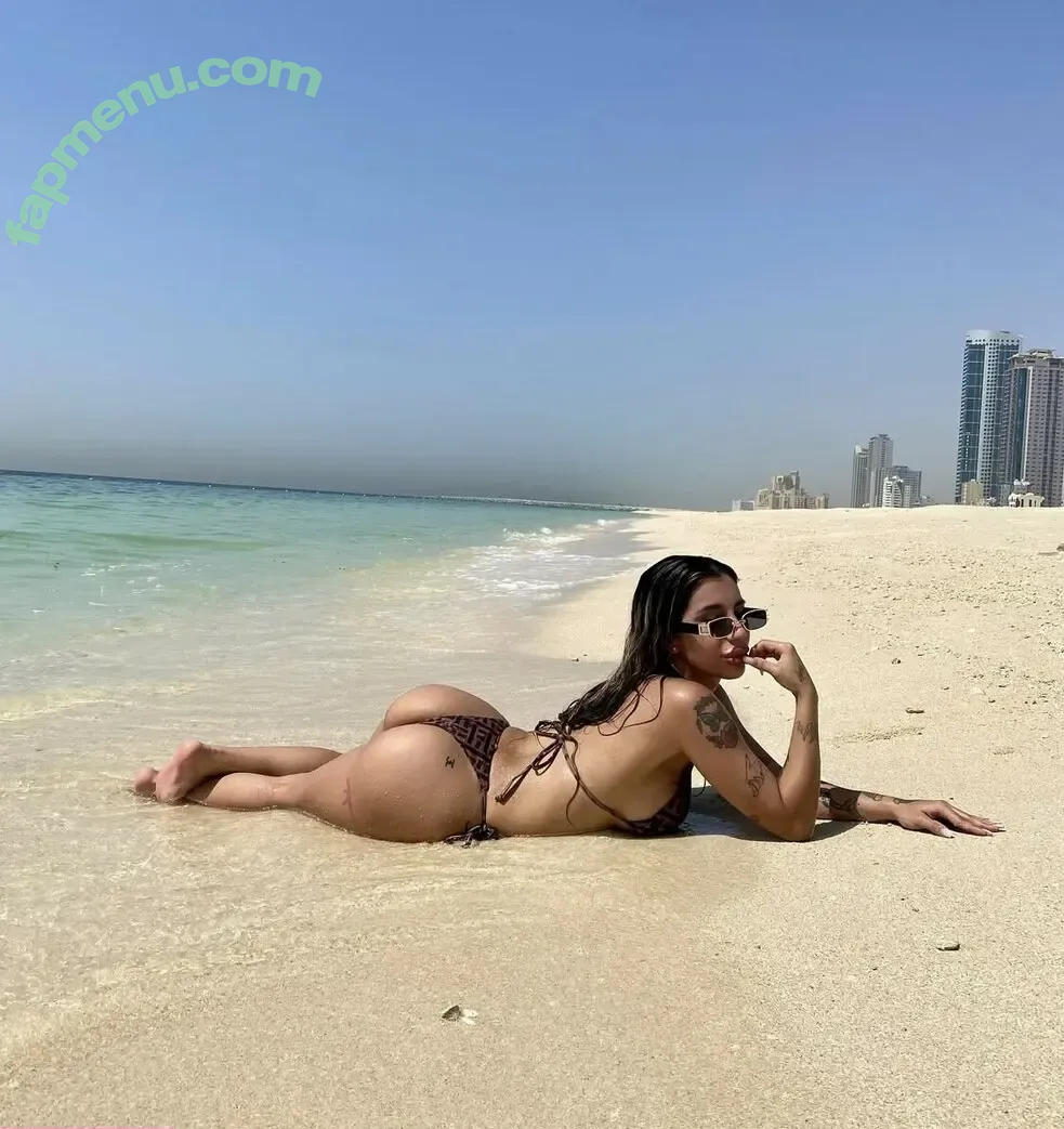 Melii Sofii nude photo #0004 (Melii.sofii)