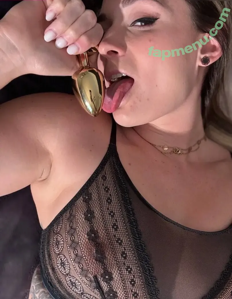 Melina May nude photo #0164 (Melina__May / melinamay_official)