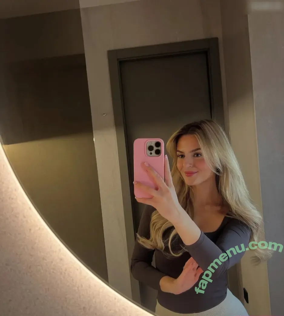 Melina.msxou nude photo #0446 (Melina Msxou / sarahtoninx9_)