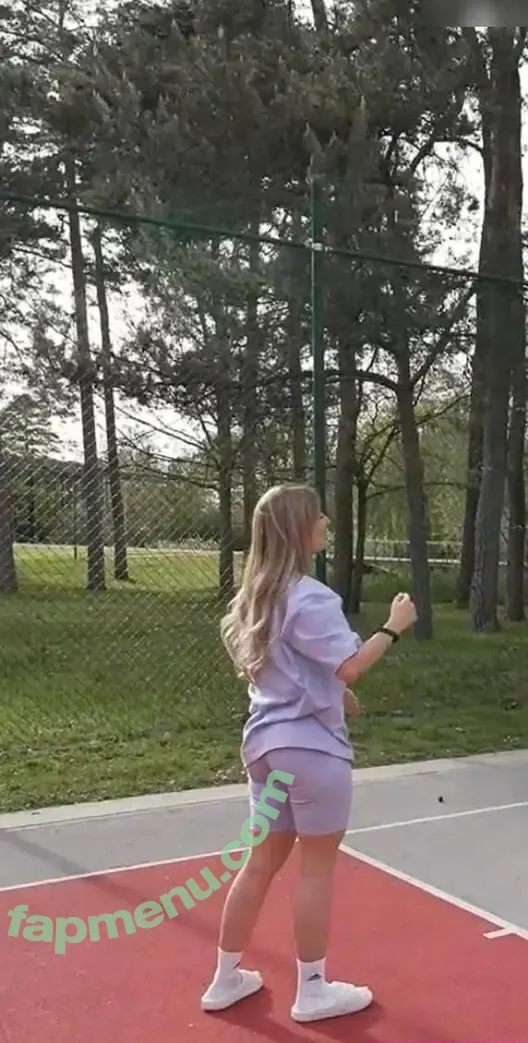 Melina.msxou nude photo #0458 (Melina Msxou / sarahtoninx9_)