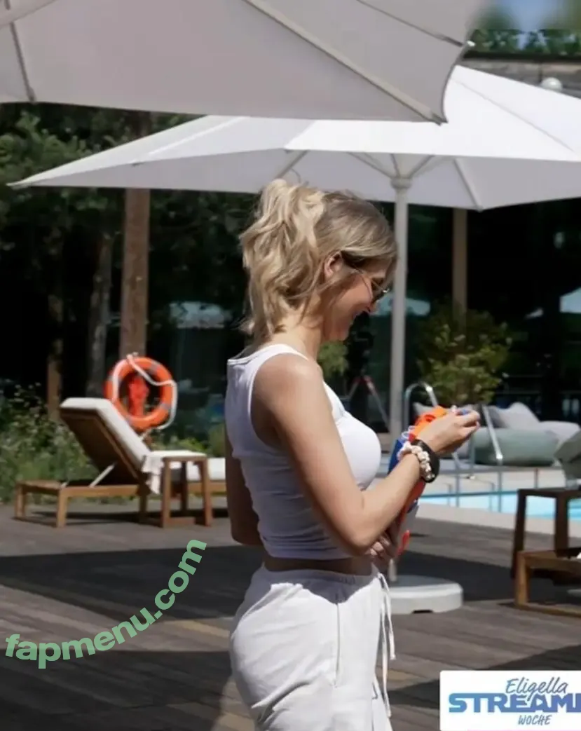 Melina.msxou nude photo #0500 (Melina Msxou / sarahtoninx9_)