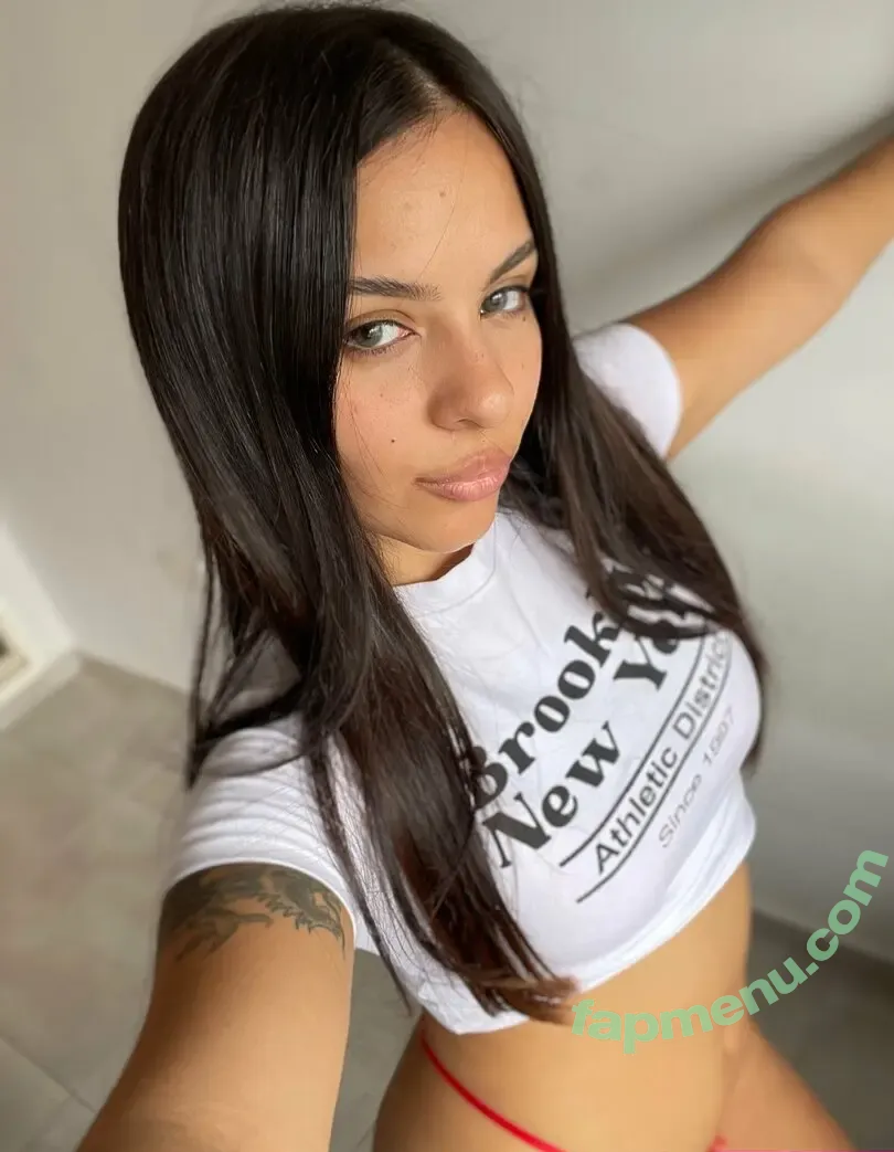 melinabennet nude photo #0008 (melinabennett_)