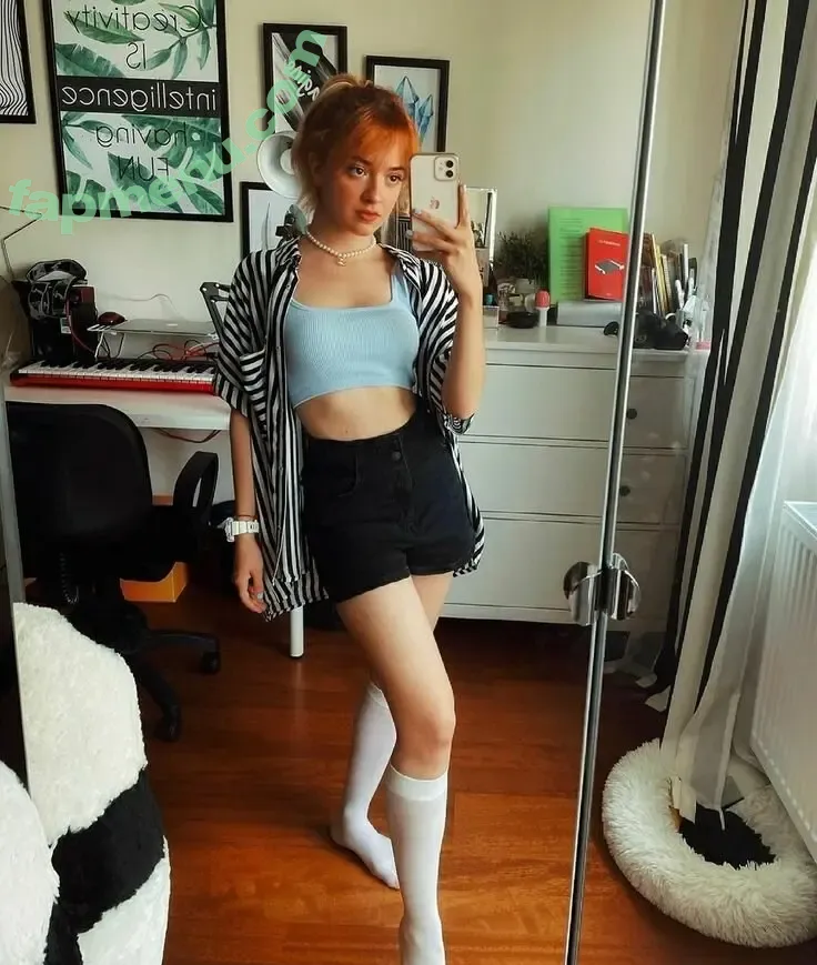 Melis Fis nude photo #0037 (melisfis)