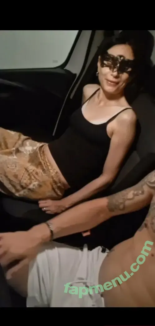 melisa.mely nude photo #0004 (melissaellyy)