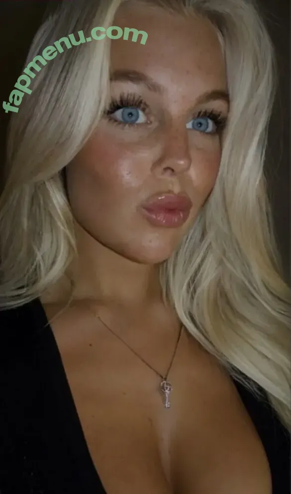 Melisande.mlnk nude photo #0102 (Melisande.mlnk)