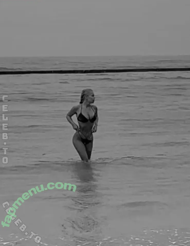 Melisande.mlnk nude photo #0142 (m.mlnk)