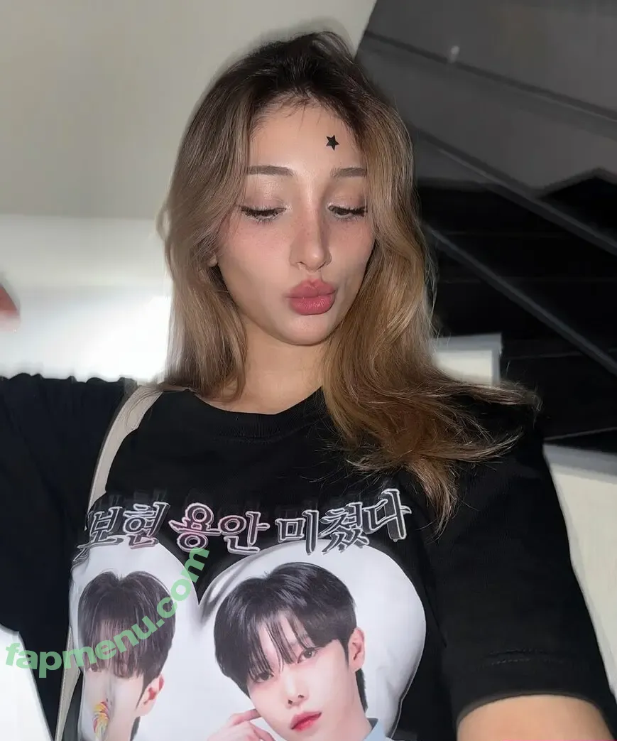 Melissa Altun nude photo #0003 (melissa.atn)