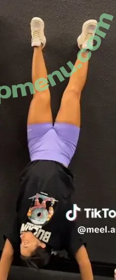 Melissa Auli nude photo #0022 (meel.auli)