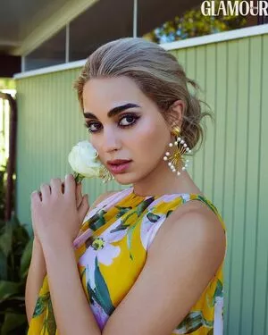 Melissa Barrera / melissabarreram nude photo #0036