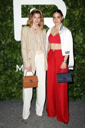 Melissa Barrera / melissabarreram nude photo #0039