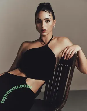 Melissa Barrera / melissabarreram nude photo #0447