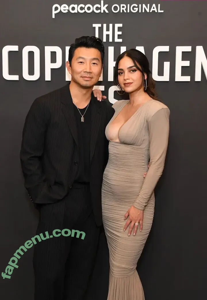 Melissa Barrera nude photo #0436 (melissabarreram)