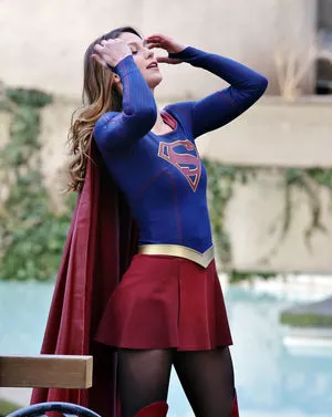 Melissa Benoist / melissabenoist nude photo #0043