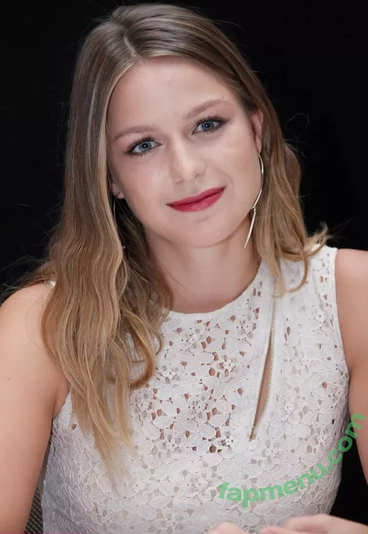 Melissa Benoist nude photo #0149 (melissabenoist)