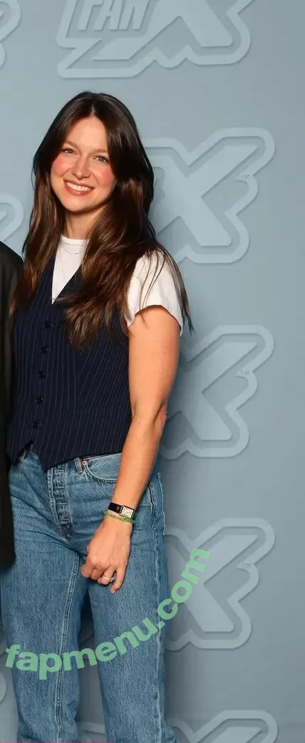 Melissa Benoist nude photo #0422 (melissabenoist)