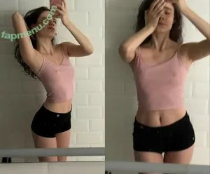 Melissa Fernandes / ferndxmel / melissa.fernandes.world / melissaferndx nude photo #0251