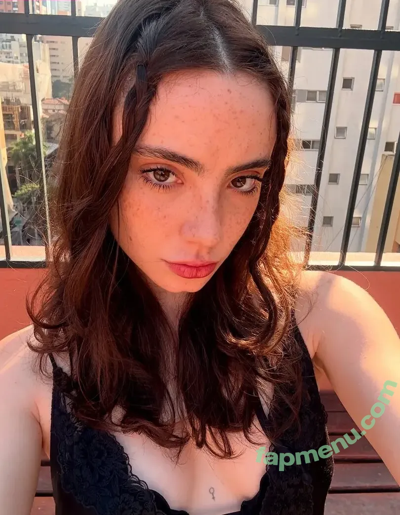 Melissa Fernandes nude photo #0240 (ferndxmel / melissa.fernandes.world / melissaferndx)