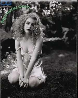 Melissa Joan Hart / melissajoanhart nude photo #0164